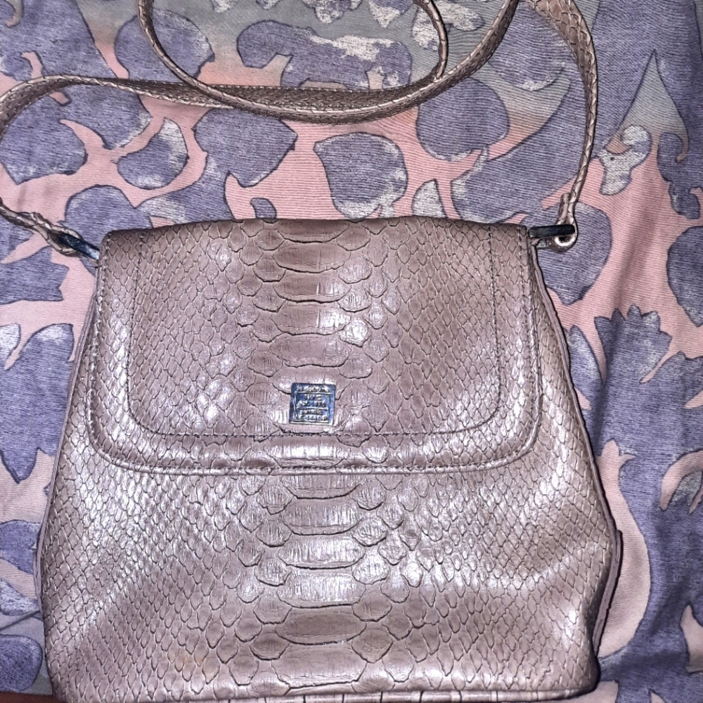Liz Claiborne shoulder bag